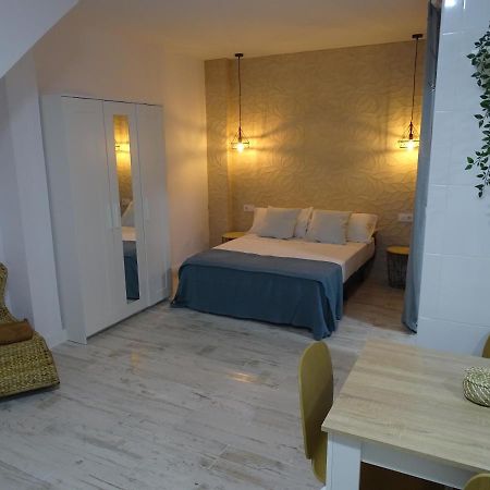 Casasjerezanas Loft Aitana Apartment เฮเรซ เด ลาฟรอนเตรา ภายนอก รูปภาพ