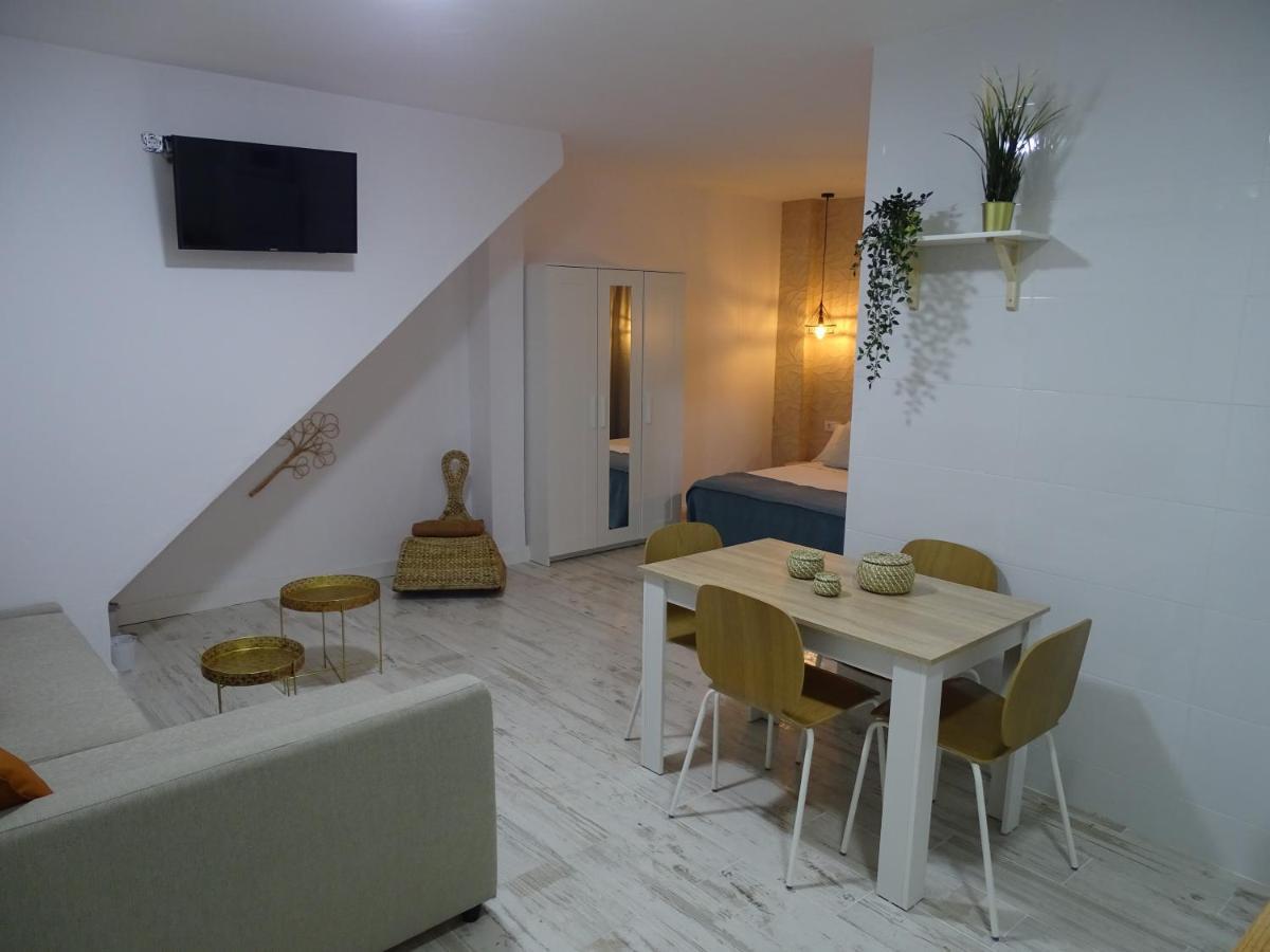 Casasjerezanas Loft Aitana Apartment เฮเรซ เด ลาฟรอนเตรา ภายนอก รูปภาพ